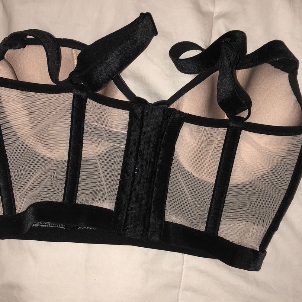 Bra - Picture 2 of 3